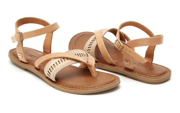 The 15 Best Pairs Of Women's Sandals For Walking All Day | HuffPost