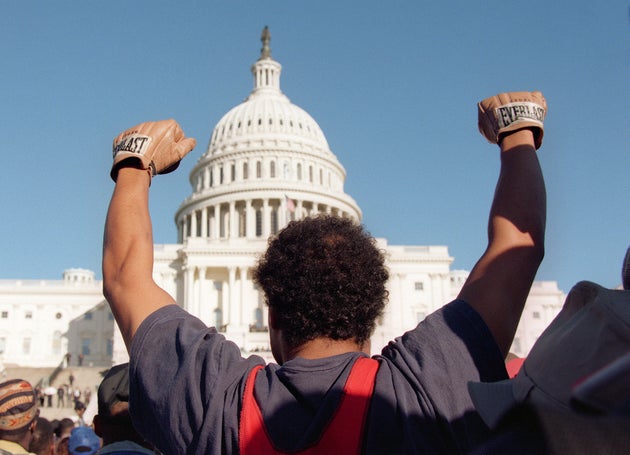 Black Men Rally In D.C. For 20th Anniversary Of Million Man March ...