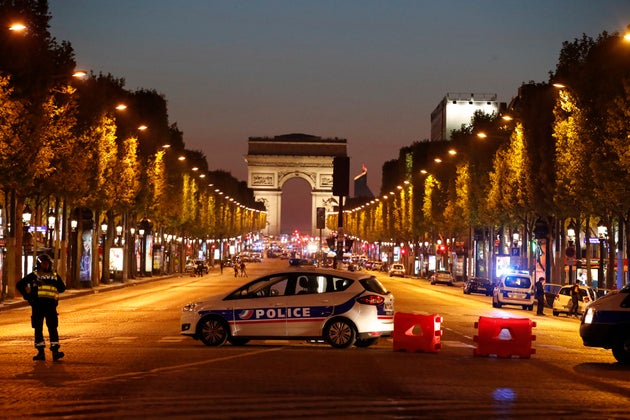 Paris Shooting: One Police Officer Killed And Two Injured In Champs-Elysees