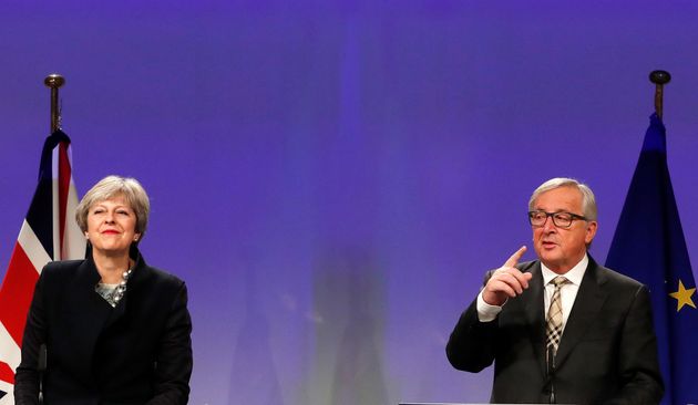 Theresa May and Jean-Claude Juncker announce the 'no deal' in Brussels on Monday afternoon