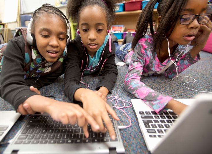 Girls Understand Technology Better Than Boys On This Test | HuffPost