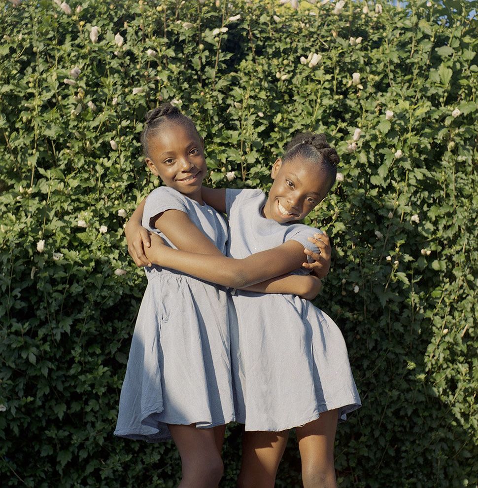 Stunning Portraits Of Black Twins Prove There's Nothing Quite As ...